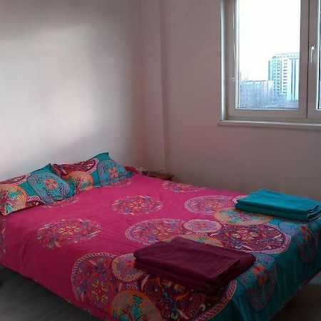 Magic Spot Appartement Boekarest Kamer foto